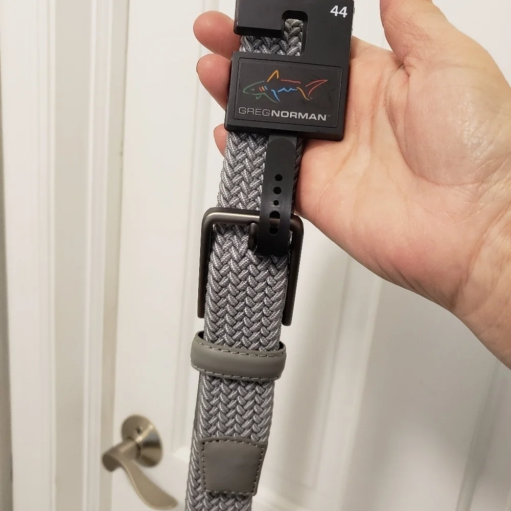 NWT Greg Norman Two Tone Braided Stretch Belt Size 44, Retail $40, Athlesiure
